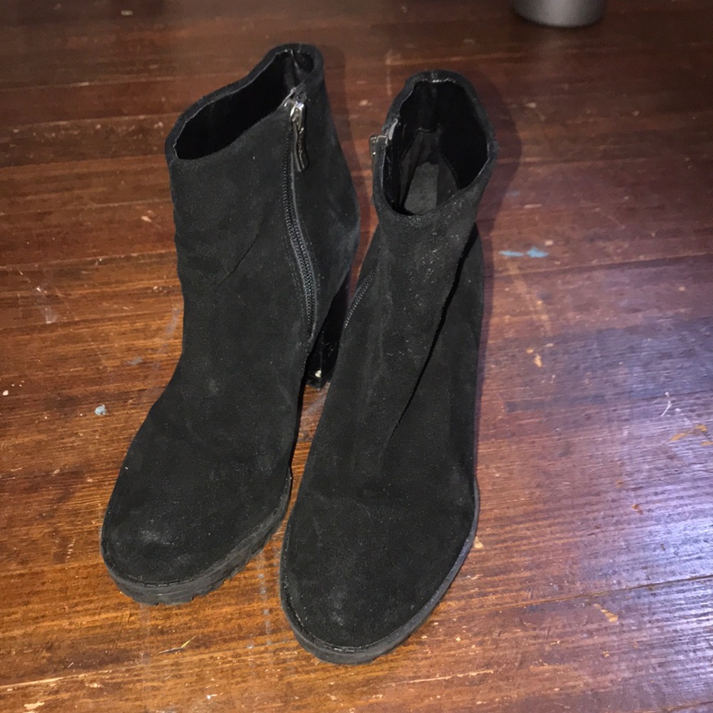 BCBGeneration booties